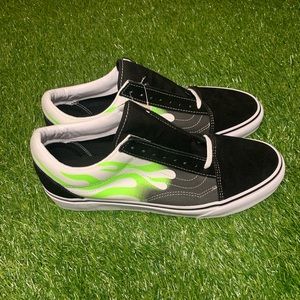NEW Vans Old Skool Flame